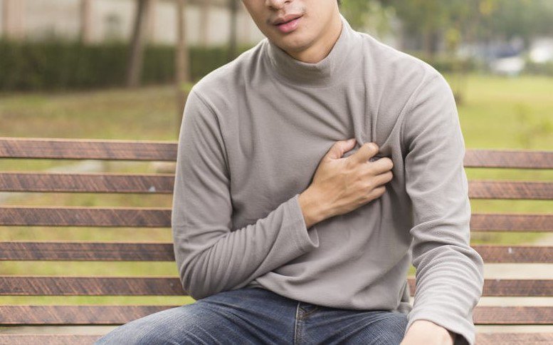 Đau ngực, hụt hơi: Khi nào là cơn đau tim?