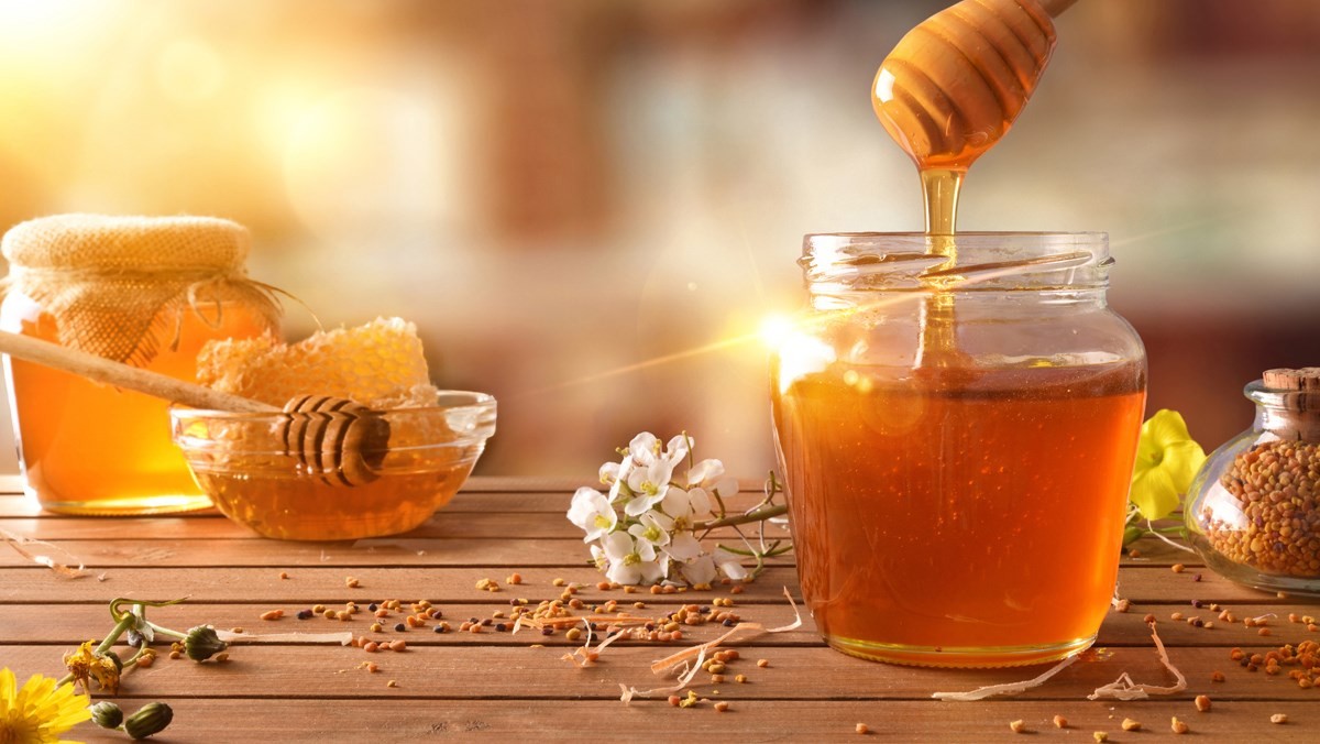 Cách uống mật ong đúng nhất tốt cho người bị đột quỵ