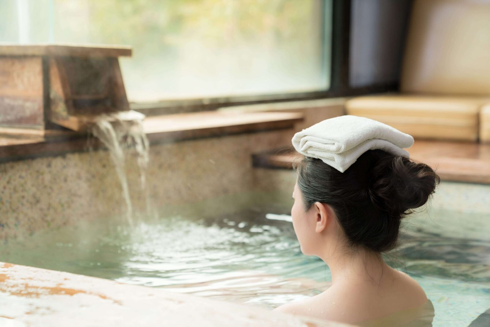 Tắm nước nóng, xông hơi – thói quen “thư giãn” làm giảm nguy cơ lên cơn đau tim